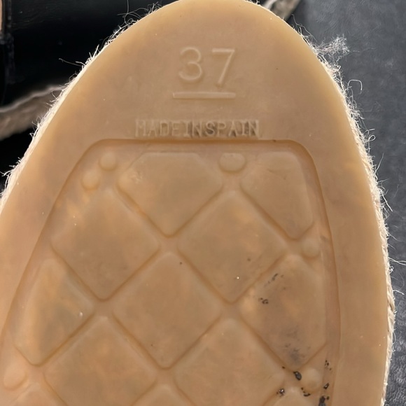 Chanel Lambskin Espadrilles - Picture 4 of 6